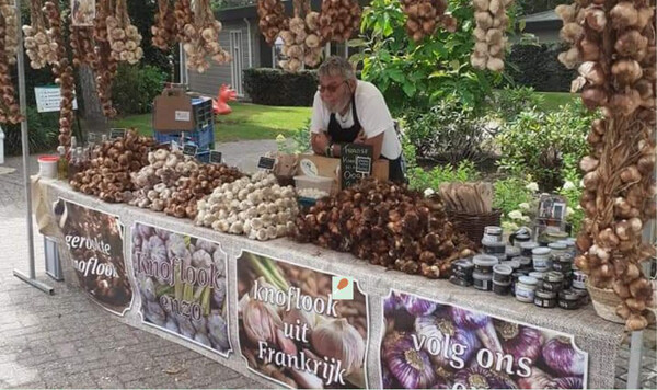 Knoflook enzo op het Pluk & Oogstfeest